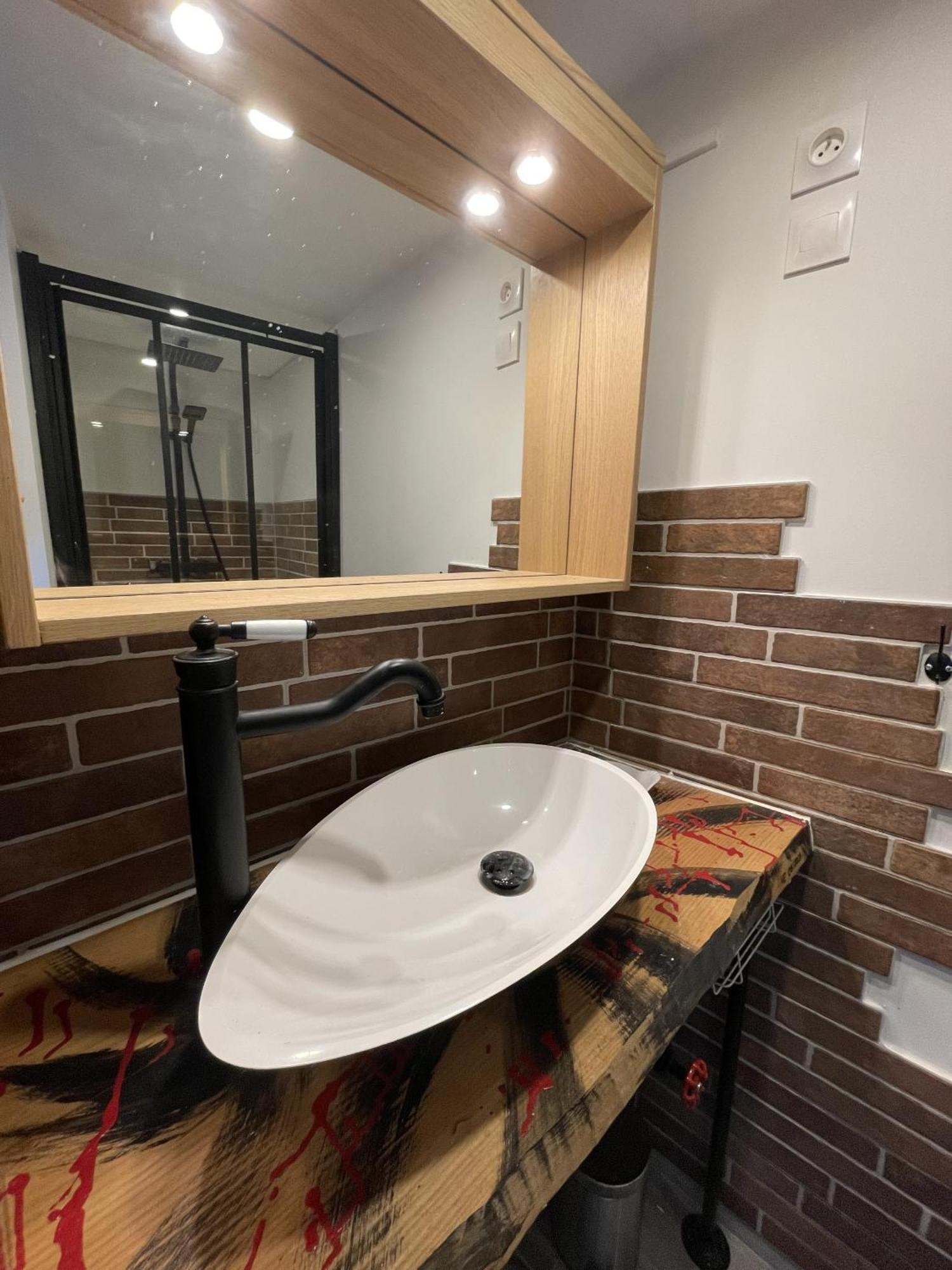 Villa Kiara Hebergements Cusset Phòng bức ảnh